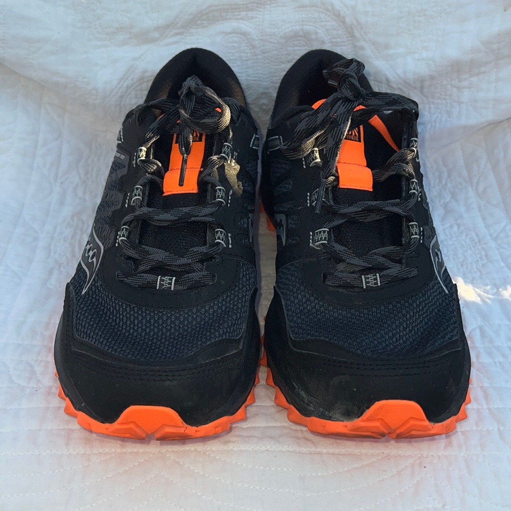 Black and Orange Saucony Mens Shoes